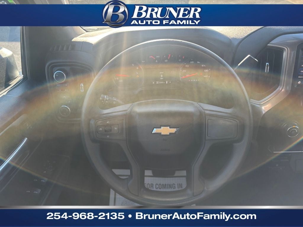 2020 Chevrolet Silverado 1500 4WD Crew Cab Short Bed Custom