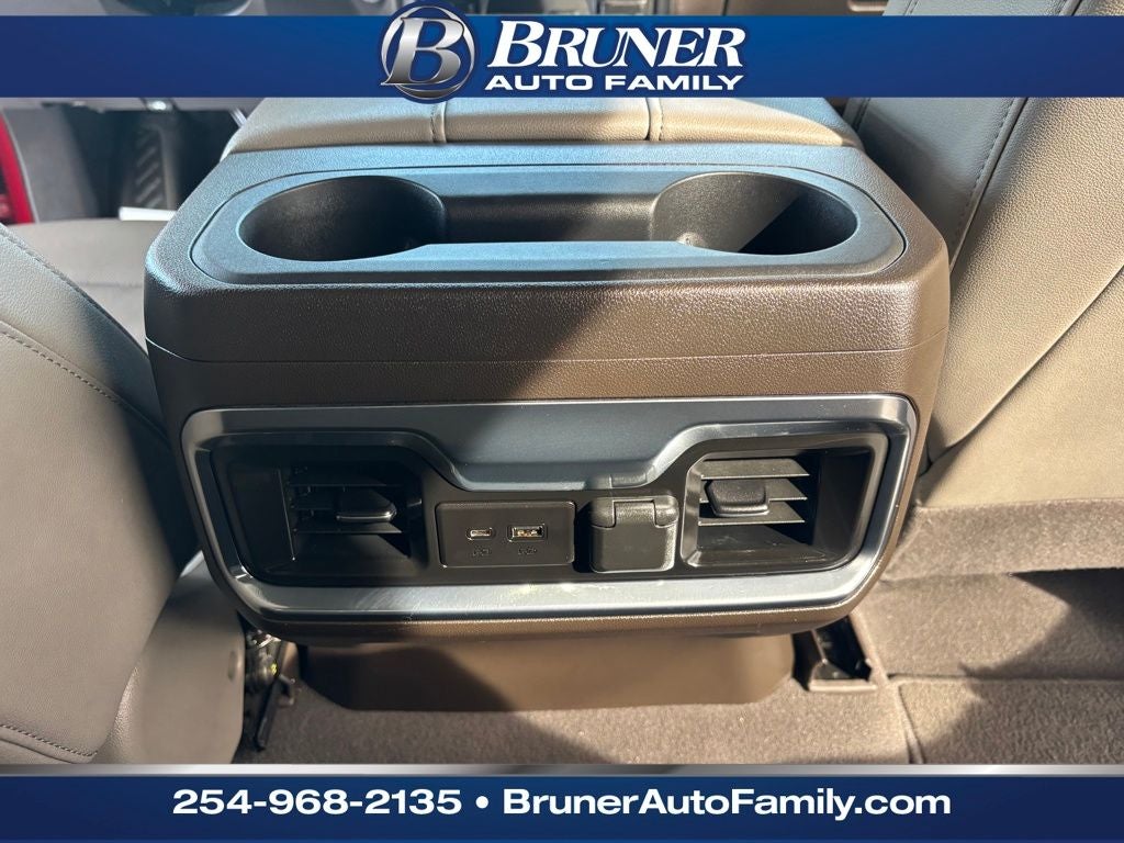 2022 GMC Sierra 1500 Limited 4WD Crew Cab Short Box SLT