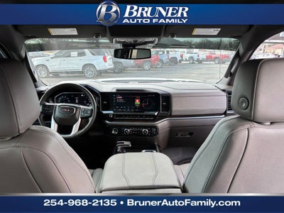 2023 GMC Sierra 1500 4WD Crew Cab Short Box SLT