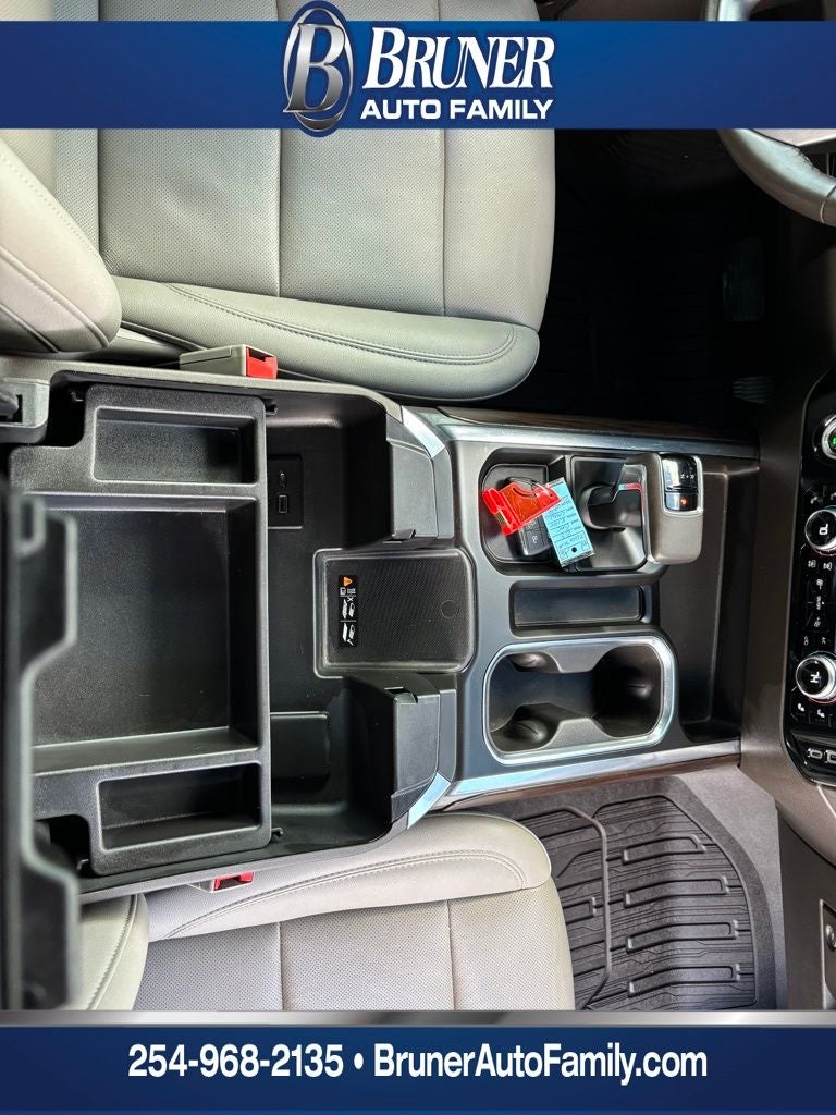 2023 GMC Sierra 1500 4WD Crew Cab Short Box SLT