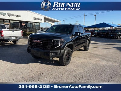 2023 GMC Sierra 1500 4WD Crew Cab Short Box AT4X