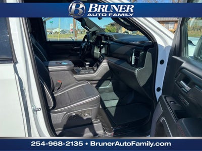 2023 GMC Sierra 1500 4WD Crew Cab Short Box AT4X