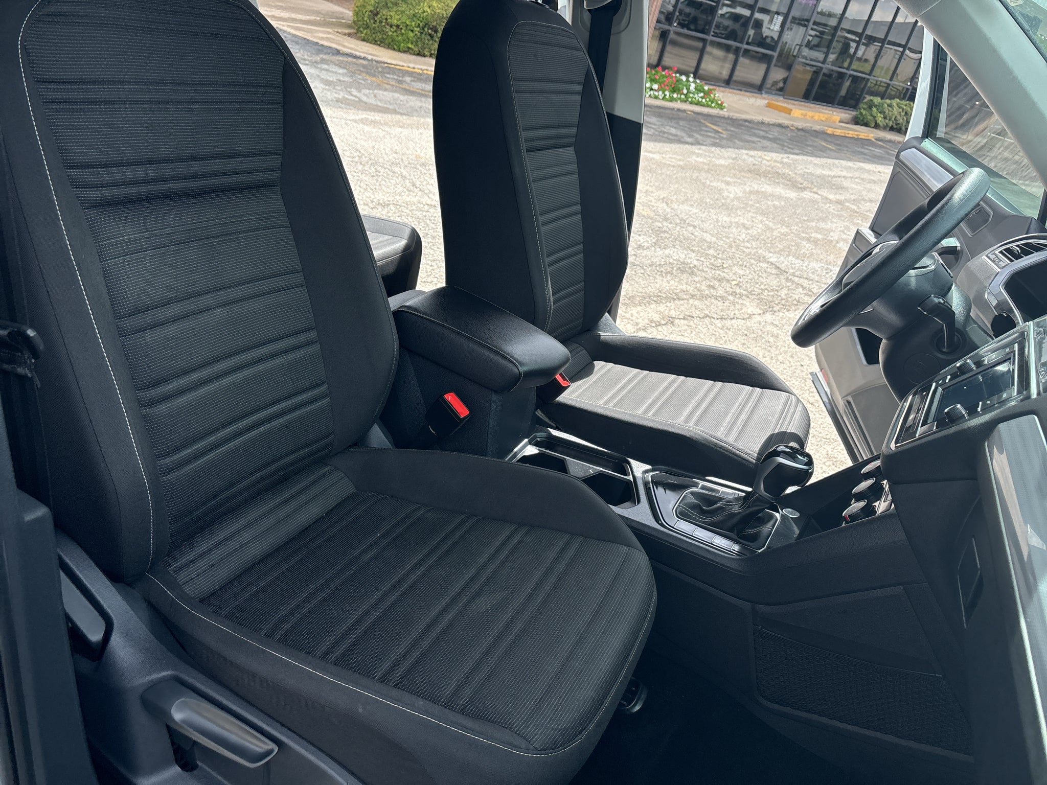 2022 Volkswagen Tiguan S