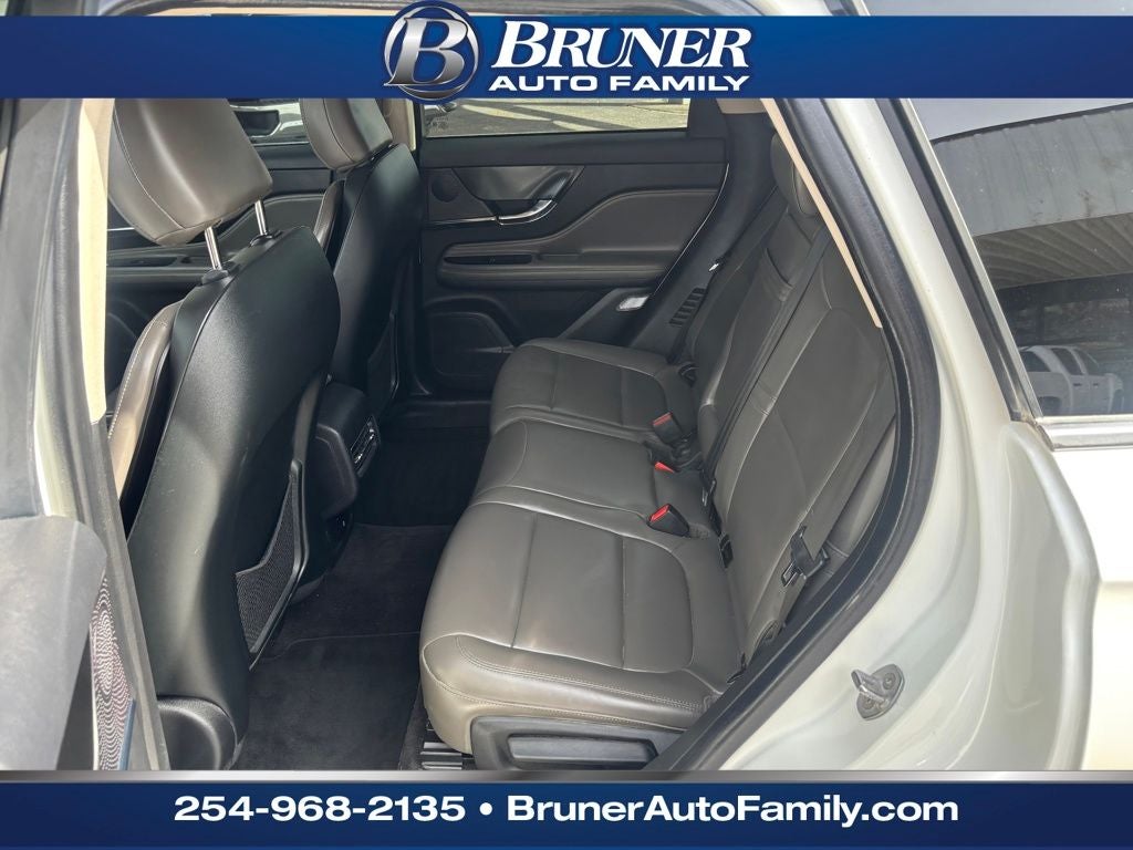 2023 Lincoln Corsair Standard