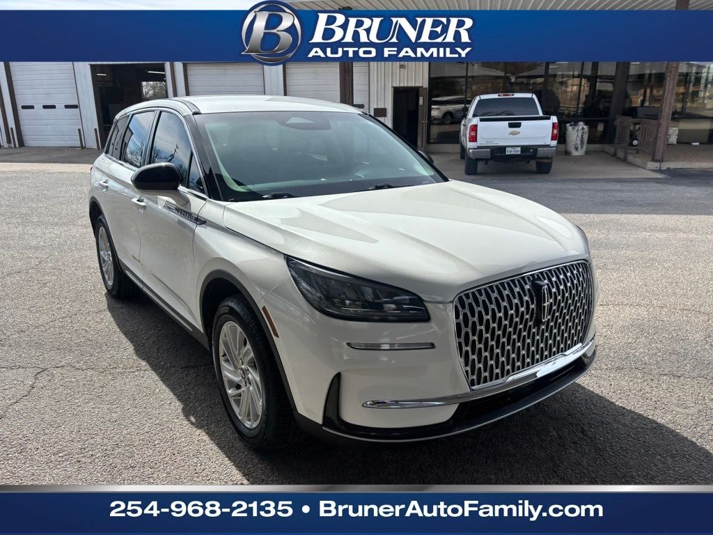 2023 Lincoln Corsair Standard