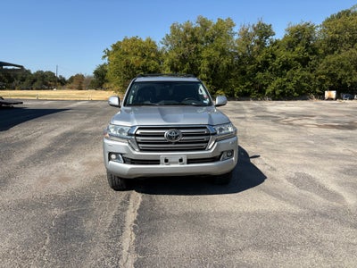 2016 Toyota Land Cruiser V8