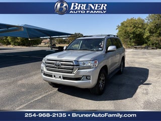 2016 Toyota Land Cruiser V8
