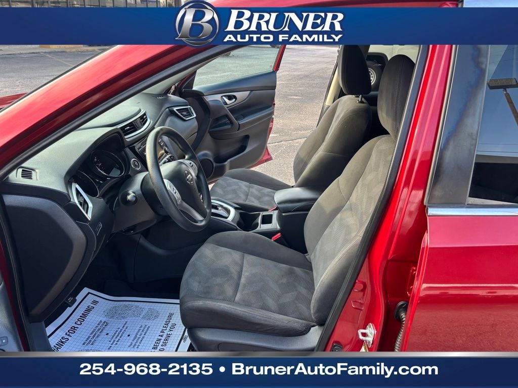 2016 Nissan Rogue SV