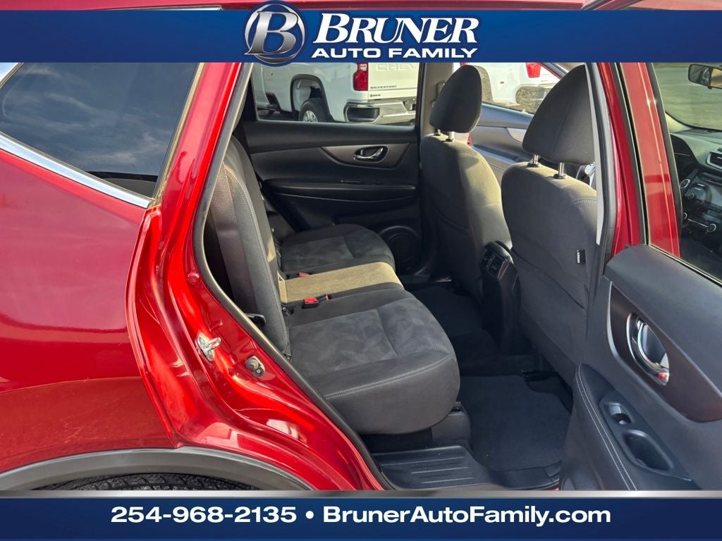 2016 Nissan Rogue SV