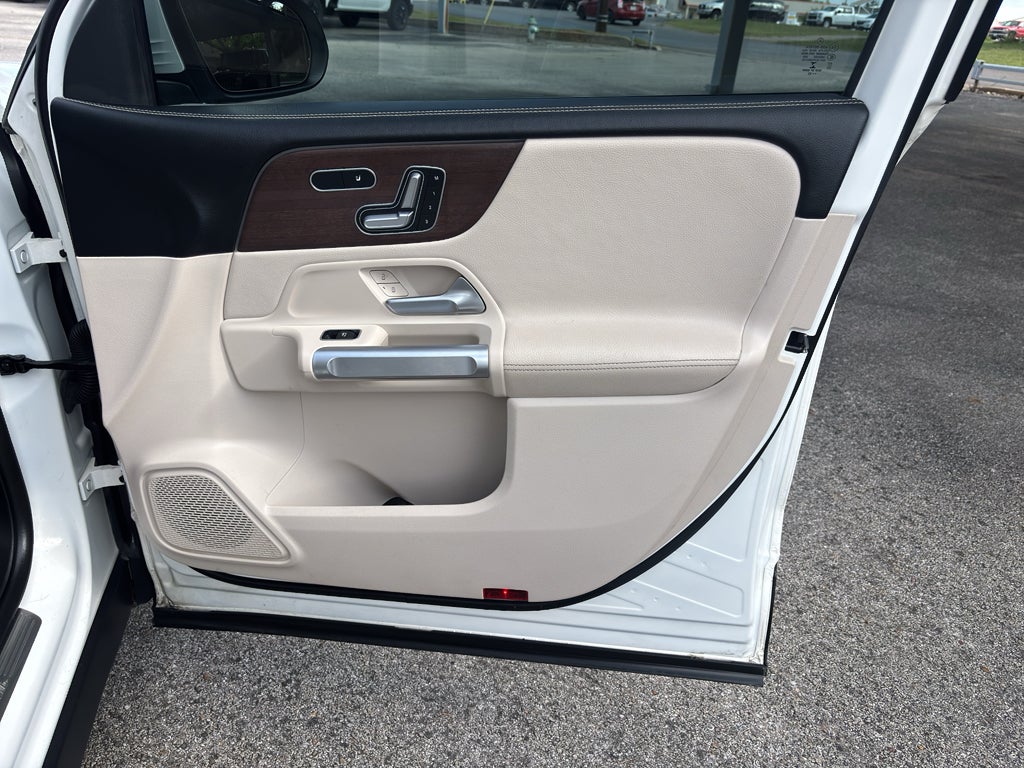 2022 Mercedes-Benz GLB 250 4MATIC®