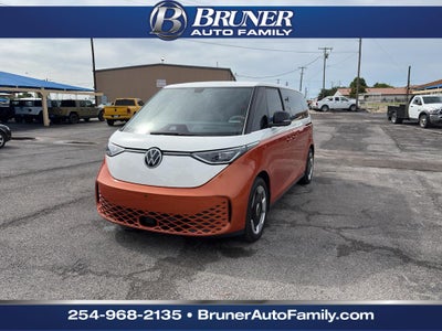 2025 Volkswagen ID. Buzz Pro S Plus with 4MOTION