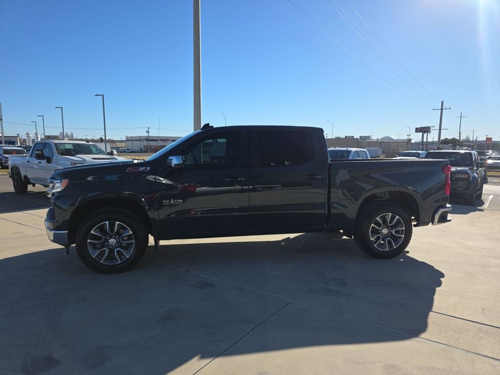 2025 Chevrolet Silverado 1500 LT
