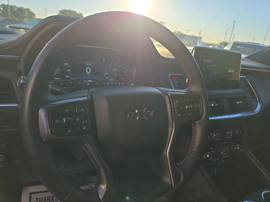 2023 Chevrolet Suburban RST