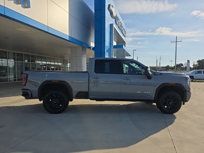 2025 GMC Sierra 2500 HD AT4