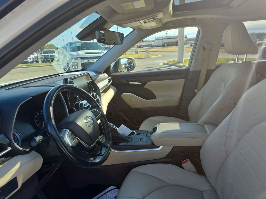 2020 Toyota Highlander XLE