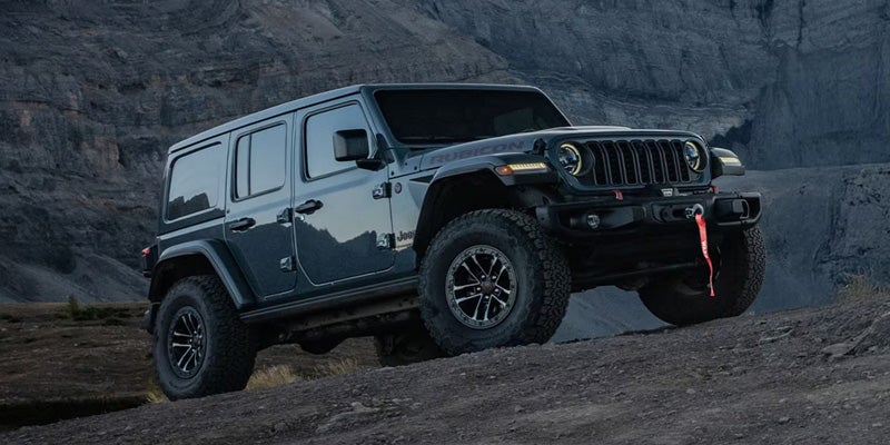 Jeep Wrangler Rubicon climbing rocky terrain
